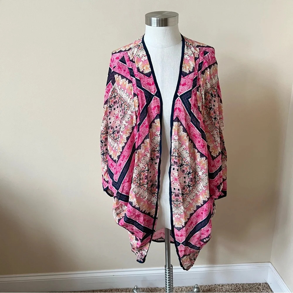 Feathers By Tolani Geometric Print Shawl Kimono T… - image 4